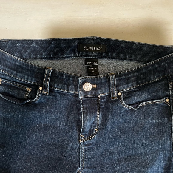 Blue jesn capri White House Black Market 4S - Picture 2 of 6